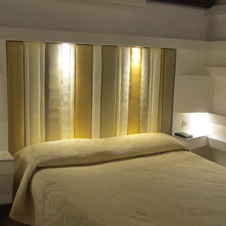 Albergo Del Centro Storico Салерно Екстериор снимка
