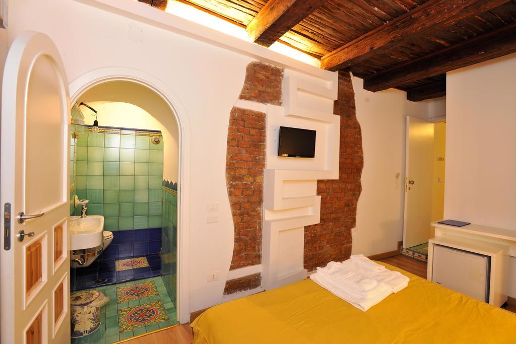 Albergo Del Centro Storico Салерно Екстериор снимка