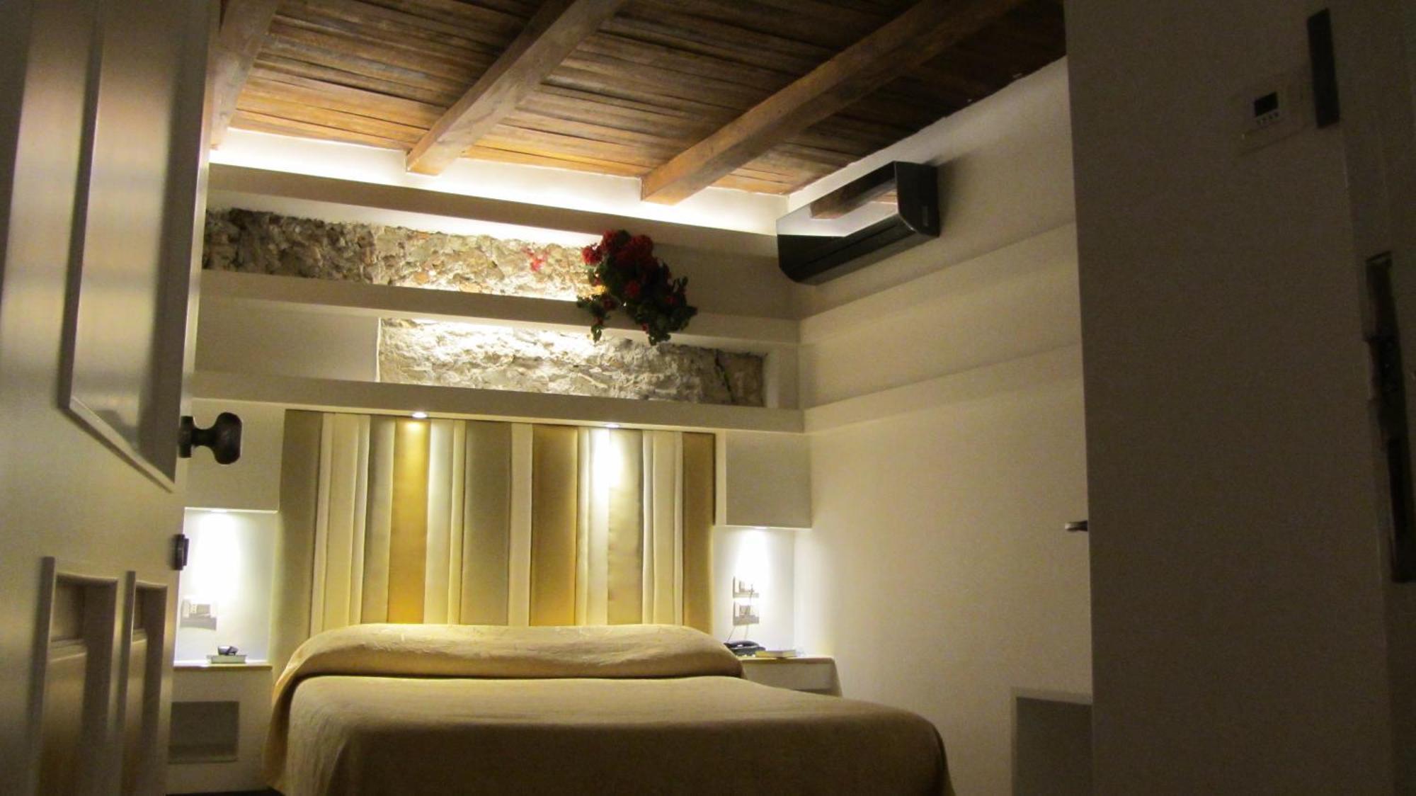 Albergo Del Centro Storico Салерно Екстериор снимка