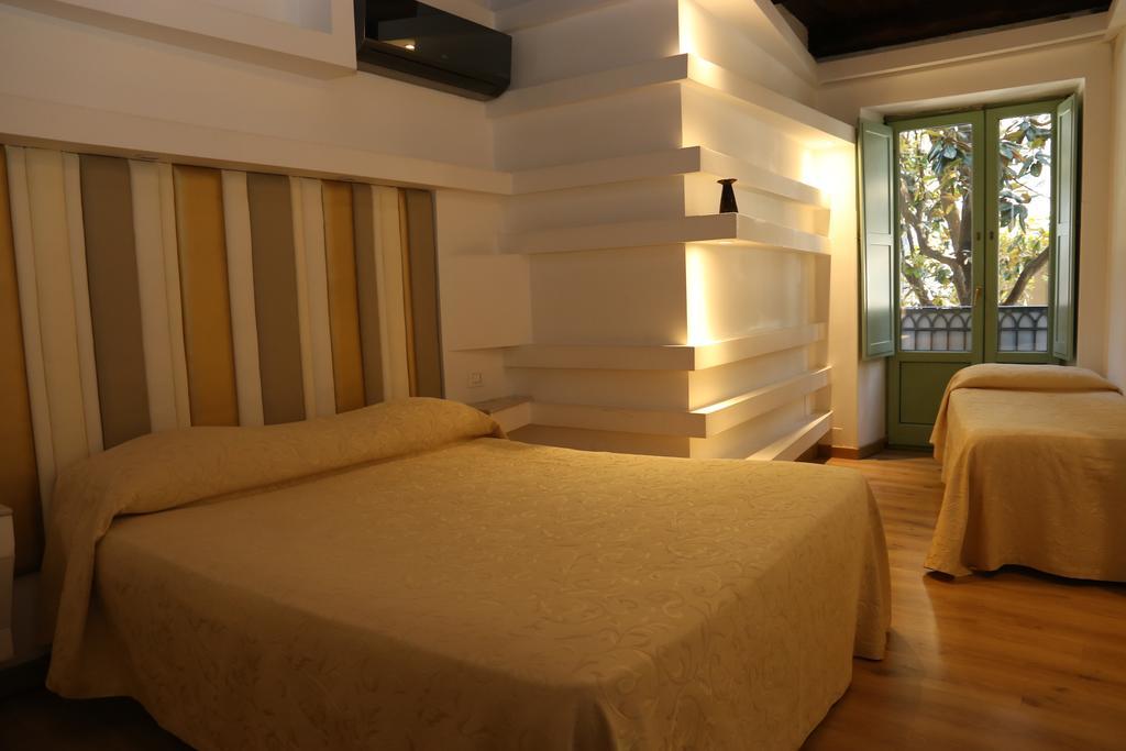 Albergo Del Centro Storico Салерно Екстериор снимка