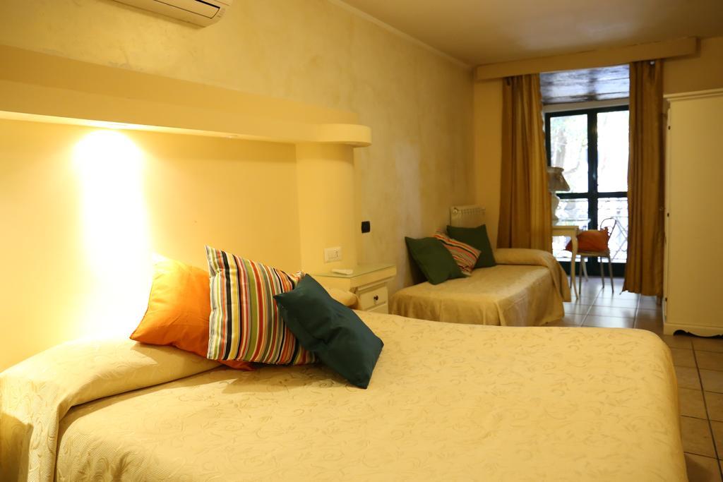 Albergo Del Centro Storico Салерно Екстериор снимка