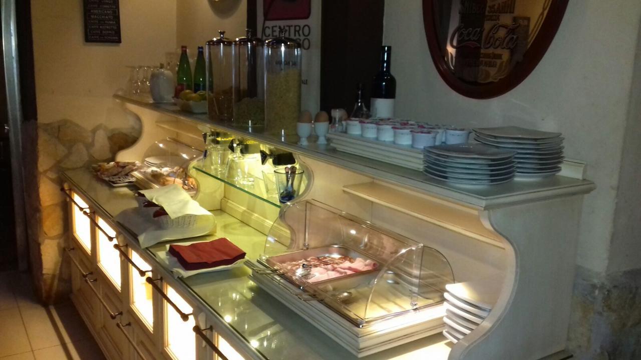 Albergo Del Centro Storico Салерно Екстериор снимка